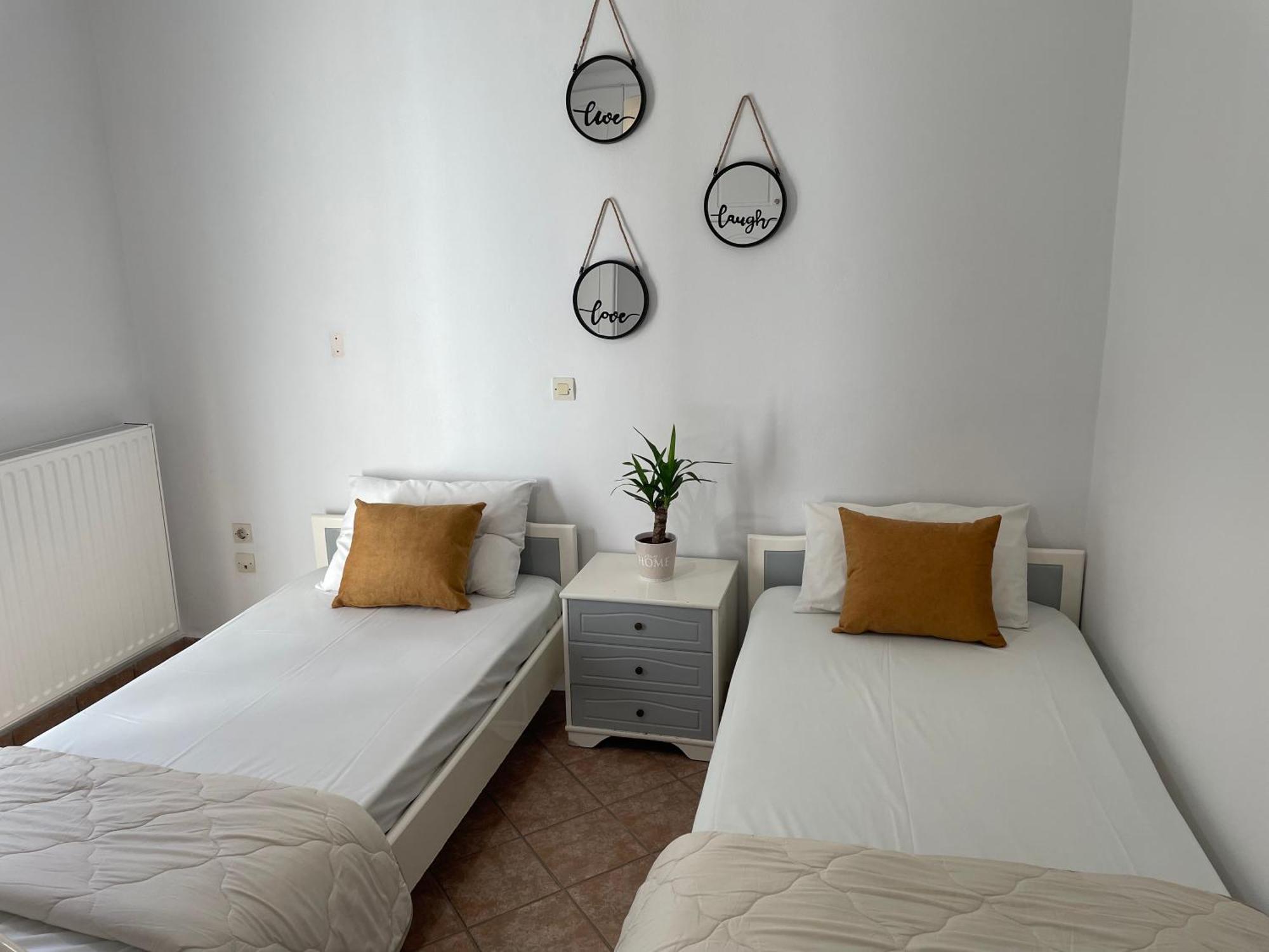 Andromahi Apartments & Suite Laganás Eksteriør bilde