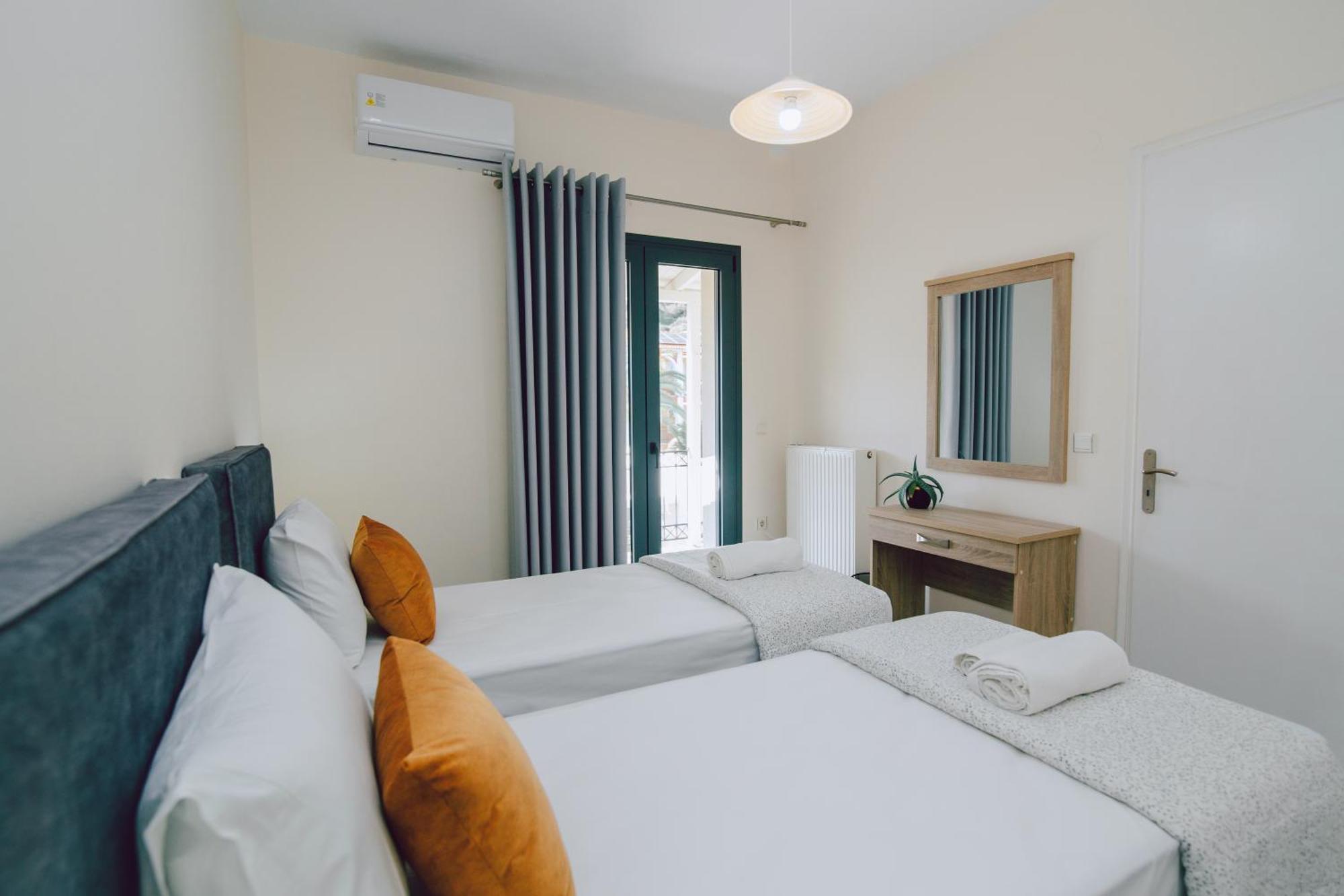 Andromahi Apartments & Suite Laganás Eksteriør bilde